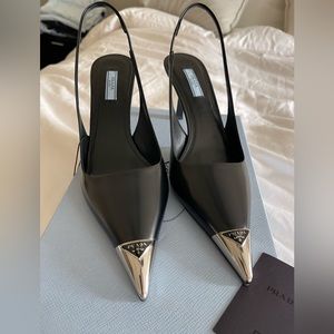 Prada leather slingback pump heel silver toe size 40 BNWT